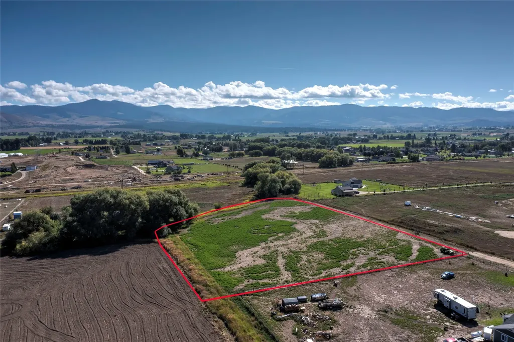 414 Cochell Way Corvallis MT 59828