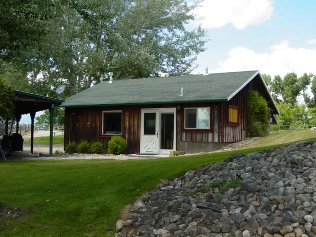 1340 Honey House Lane Corvallis MT 59828