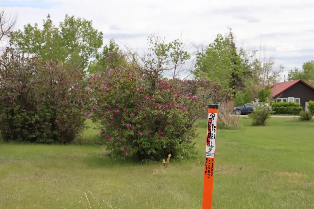 701 Illinois Avenue Valier MT 59486
