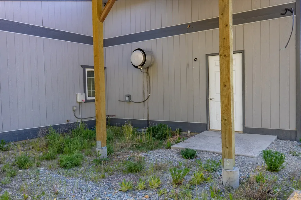 8250 Us Highway 2 W Marion MT 59925