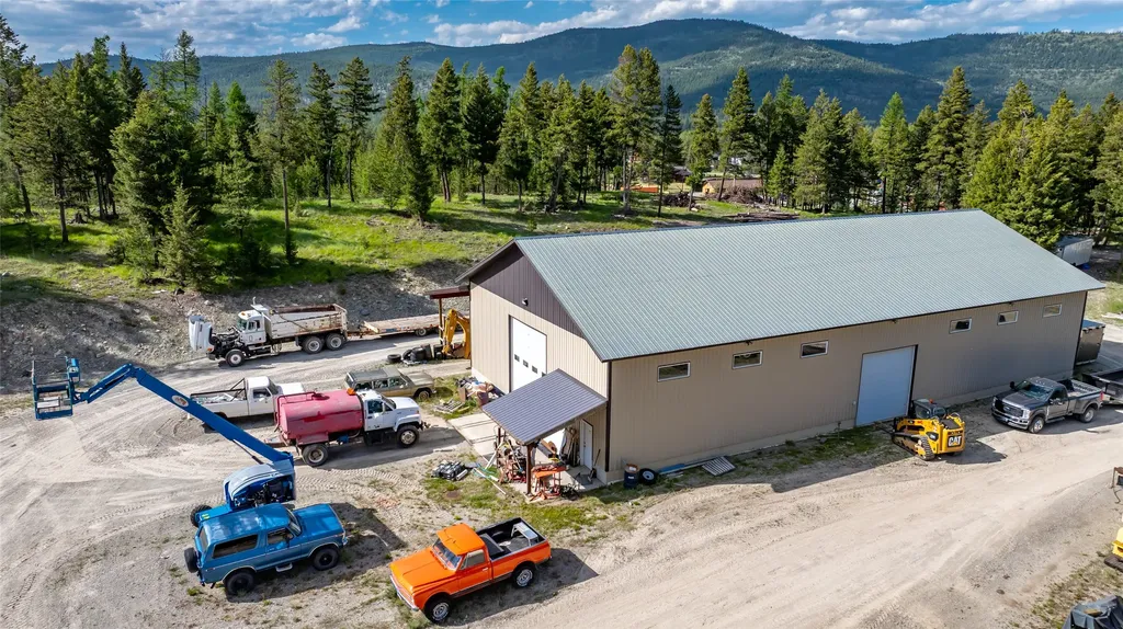8250 Us Highway 2 W Marion MT 59925