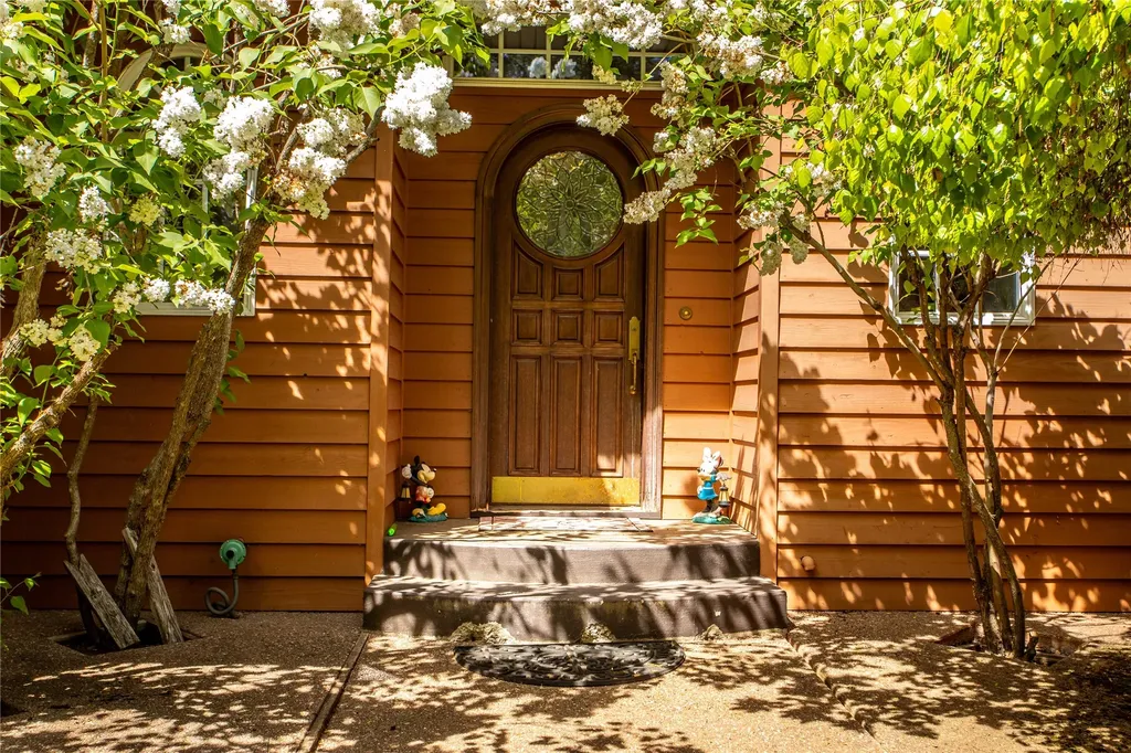 29137 Rocky Point Road Polson MT 59860