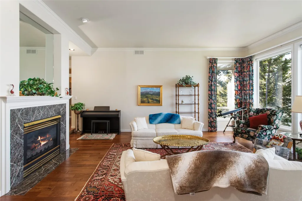 29137 Rocky Point Road Polson MT 59860