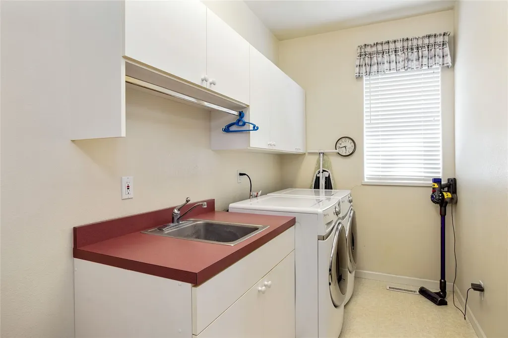 29137 Rocky Point Road Polson MT 59860