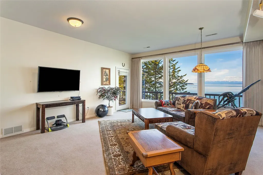29137 Rocky Point Road Polson MT 59860
