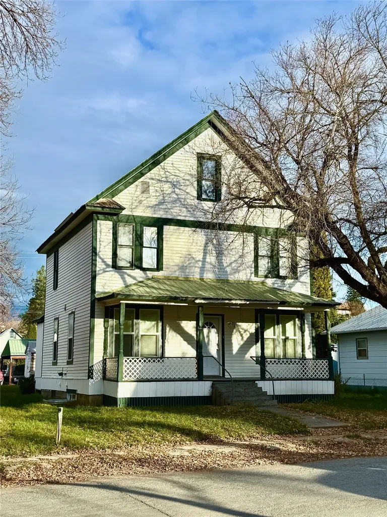506 1st Avenue E Eureka MT 59917