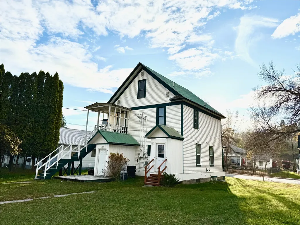 506 1st Avenue E Eureka MT 59917