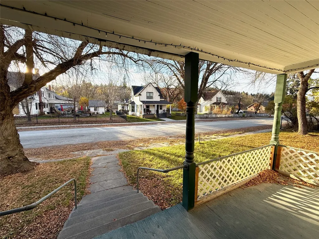506 1st Avenue E Eureka MT 59917