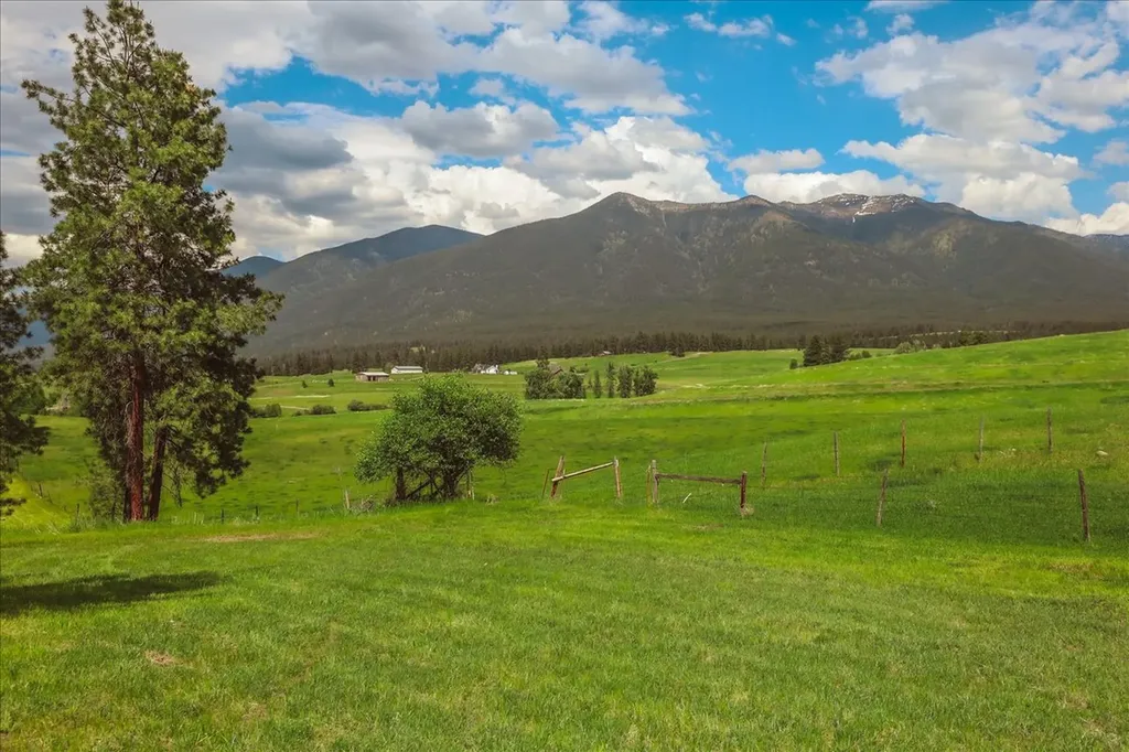 273 Game Trail Eureka MT 59917