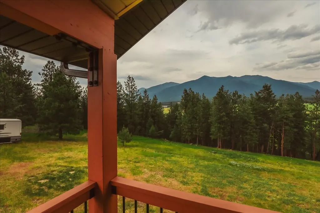 273 Game Trail Eureka MT 59917