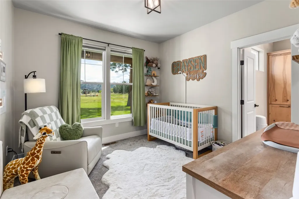 10131 Barns Court Lolo MT 59847