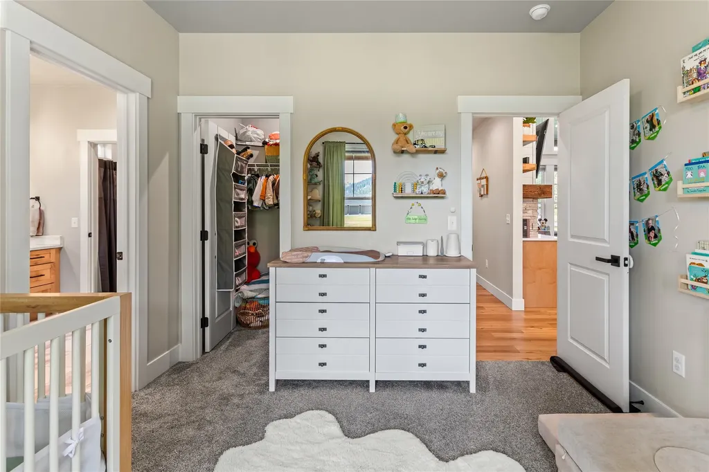 10131 Barns Court Lolo MT 59847