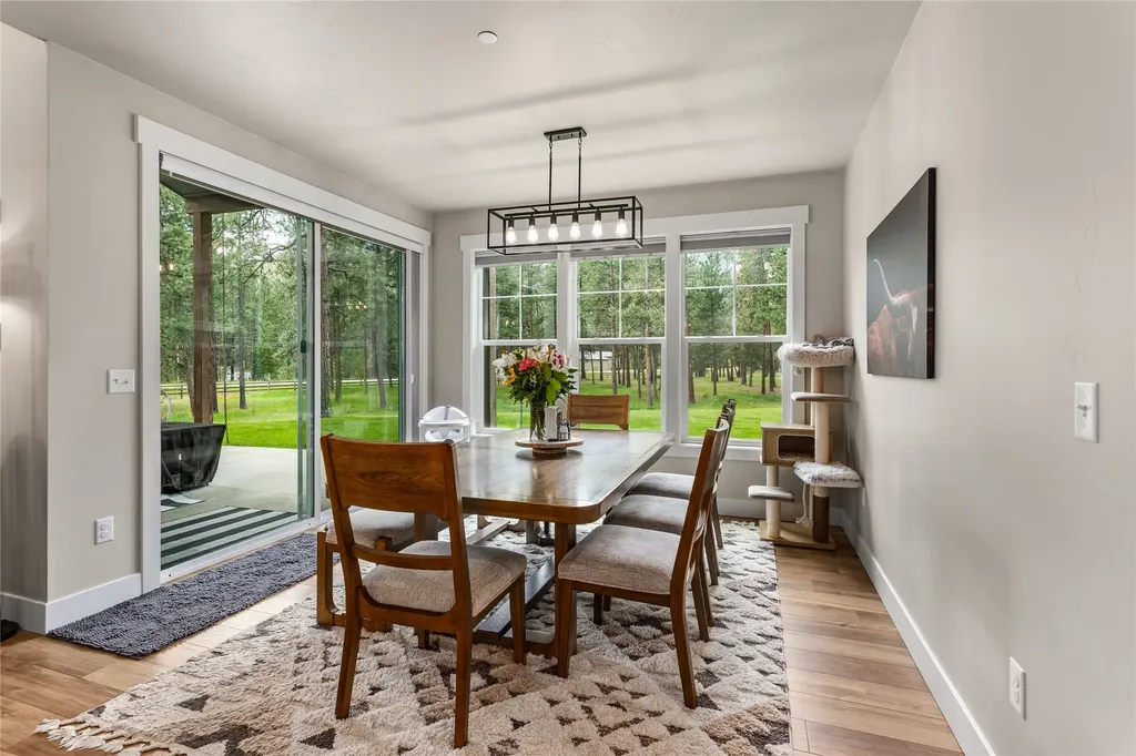 10131 Barns Court Lolo MT 59847