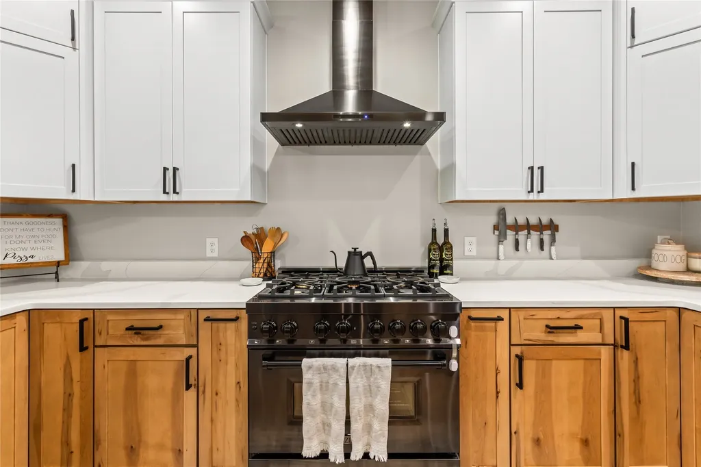 10131 Barns Court Lolo MT 59847