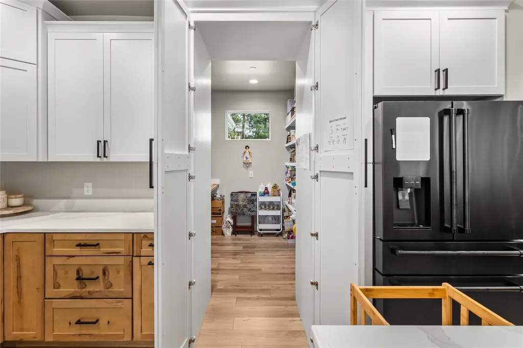 10131 Barns Court Lolo MT 59847