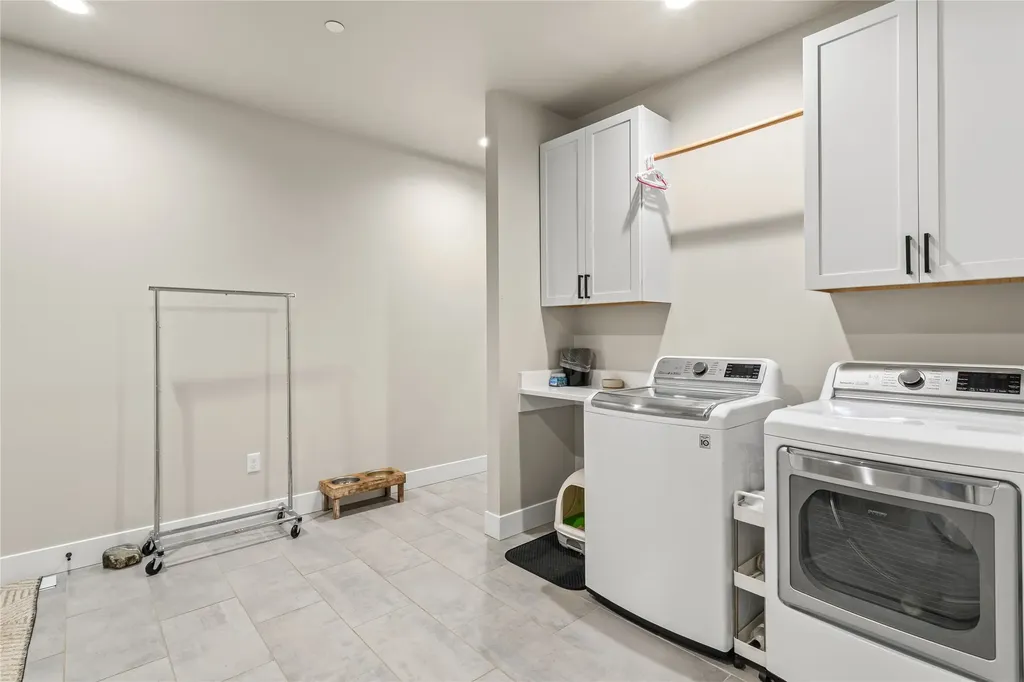 10131 Barns Court Lolo MT 59847