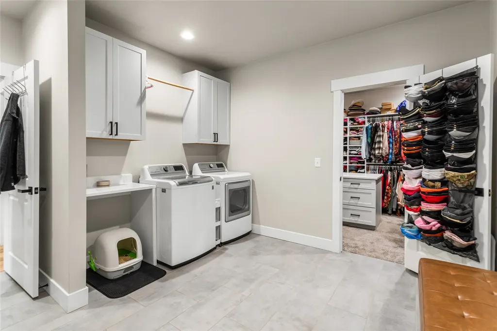 10131 Barns Court Lolo MT 59847