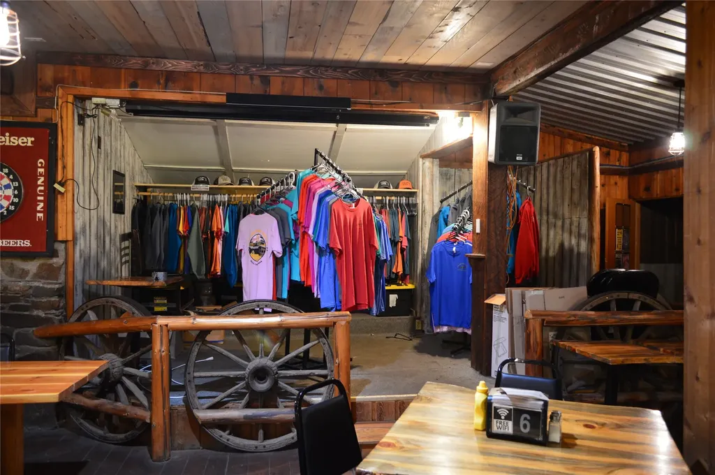 19824 Bull Lake Road Troy MT 59935