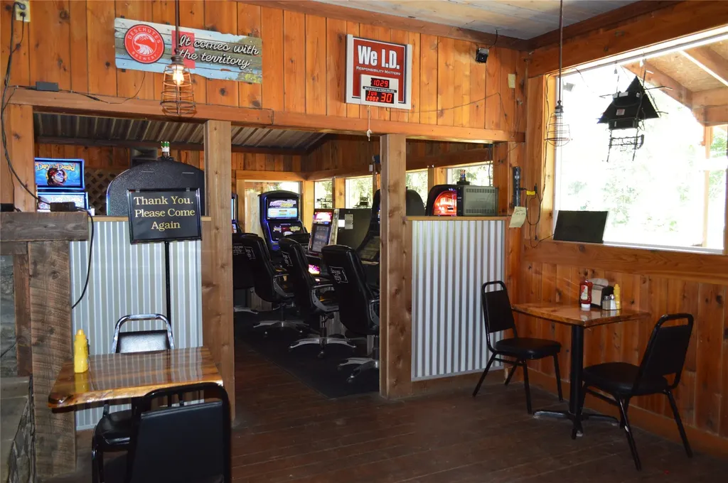 19824 Bull Lake Road Troy MT 59935