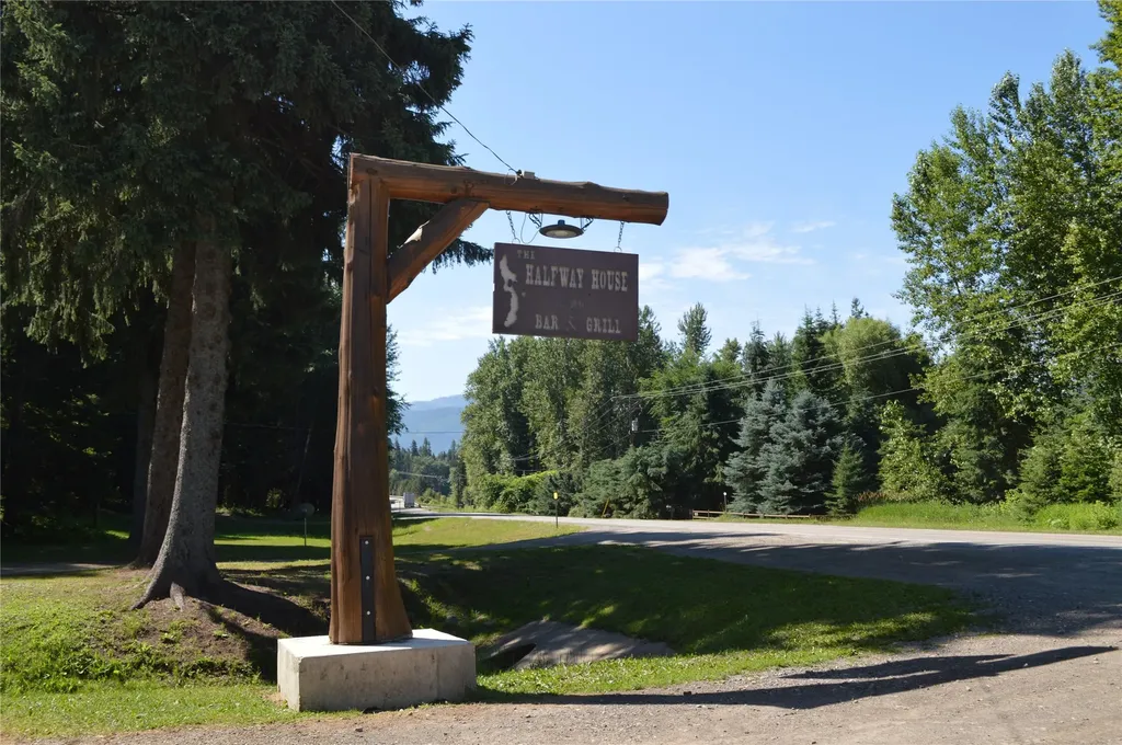 19824 Bull Lake Road Troy MT 59935