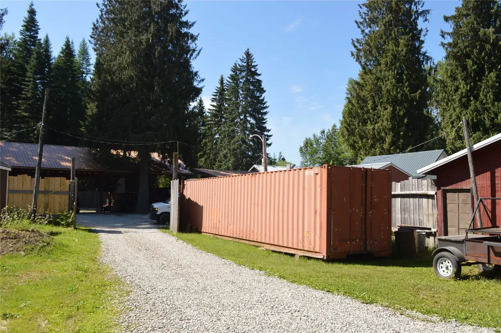 19824 Bull Lake Road Troy MT 59935