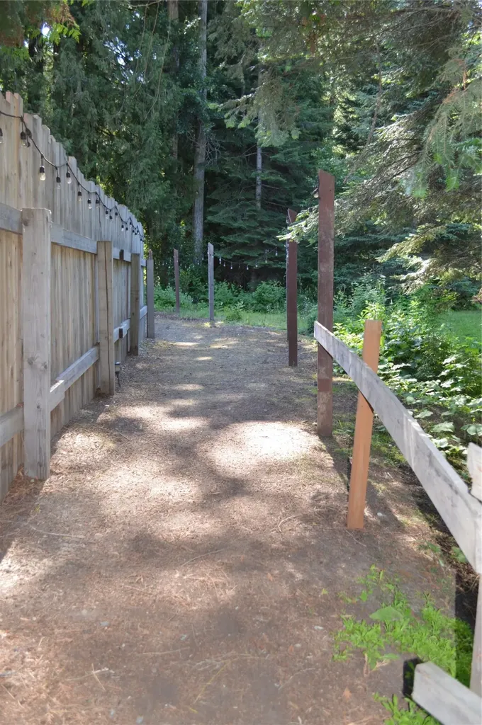 19824 Bull Lake Road Troy MT 59935