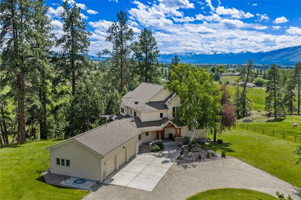 909 Hamilton Heights Road Corvallis MT 59828