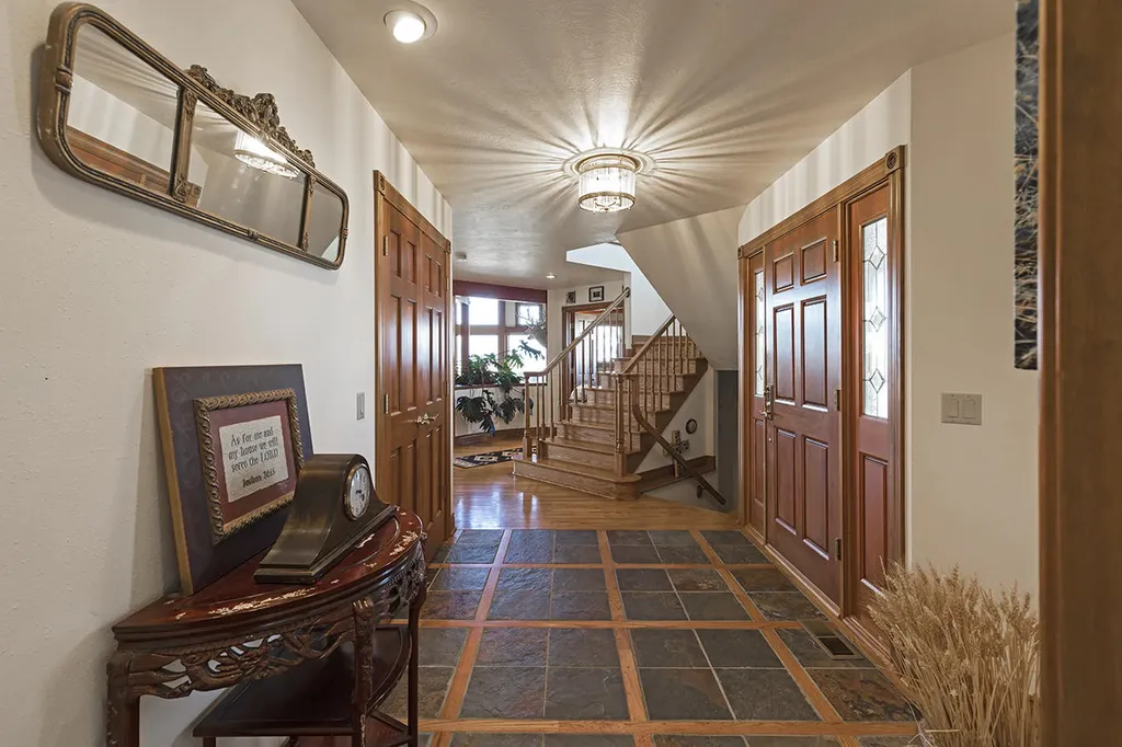 909 Hamilton Heights Road Corvallis MT 59828