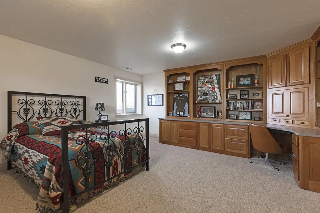 909 Hamilton Heights Road Corvallis MT 59828