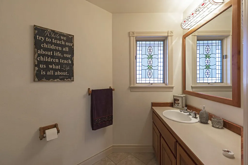 909 Hamilton Heights Road Corvallis MT 59828