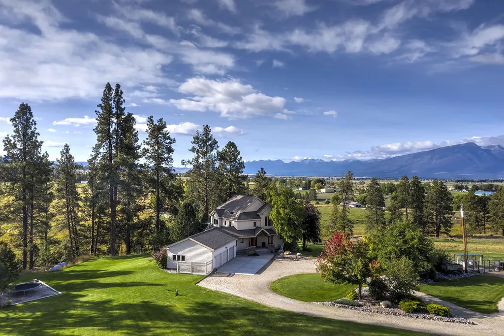 909 Hamilton Heights Road Corvallis MT 59828