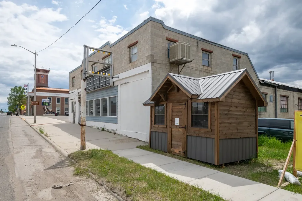 220 Main Street Deer Lodge MT 59722
