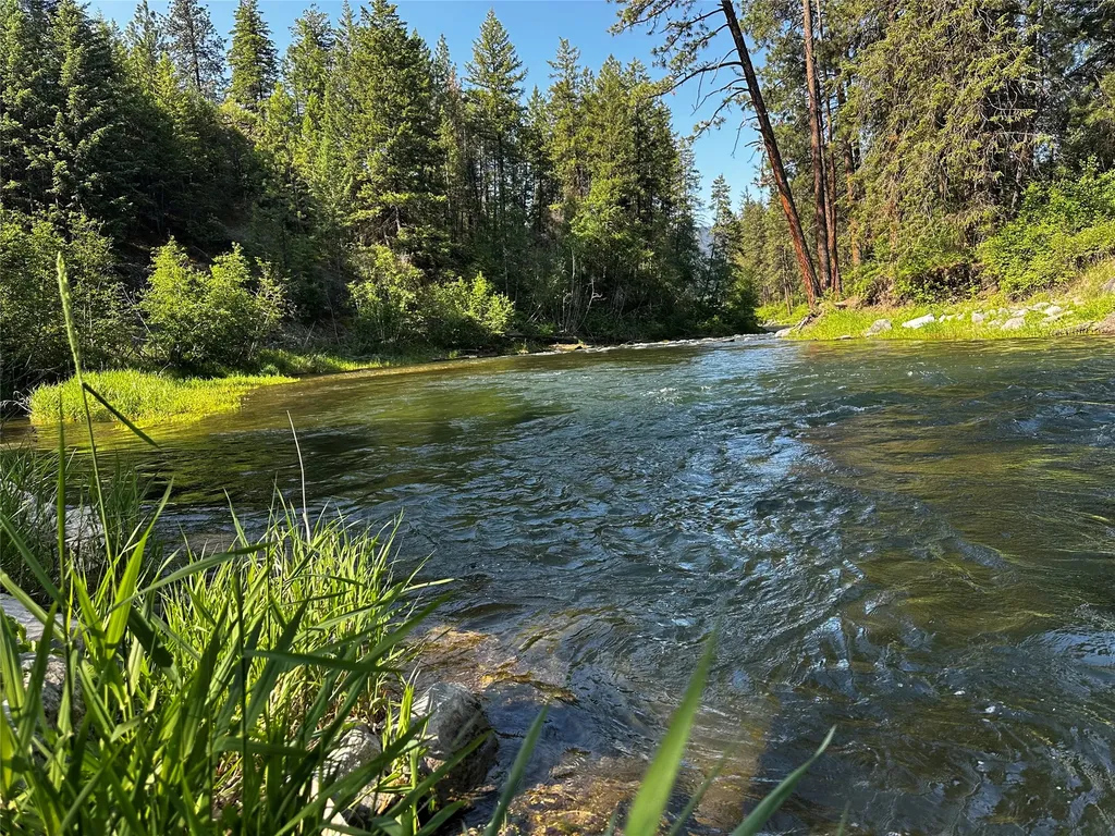 12 Trap Club Lane Thompson Falls MT 59873