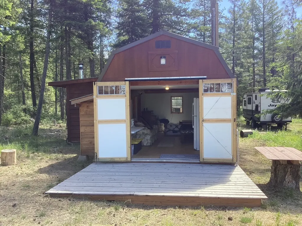 12 Trap Club Lane Thompson Falls MT 59873