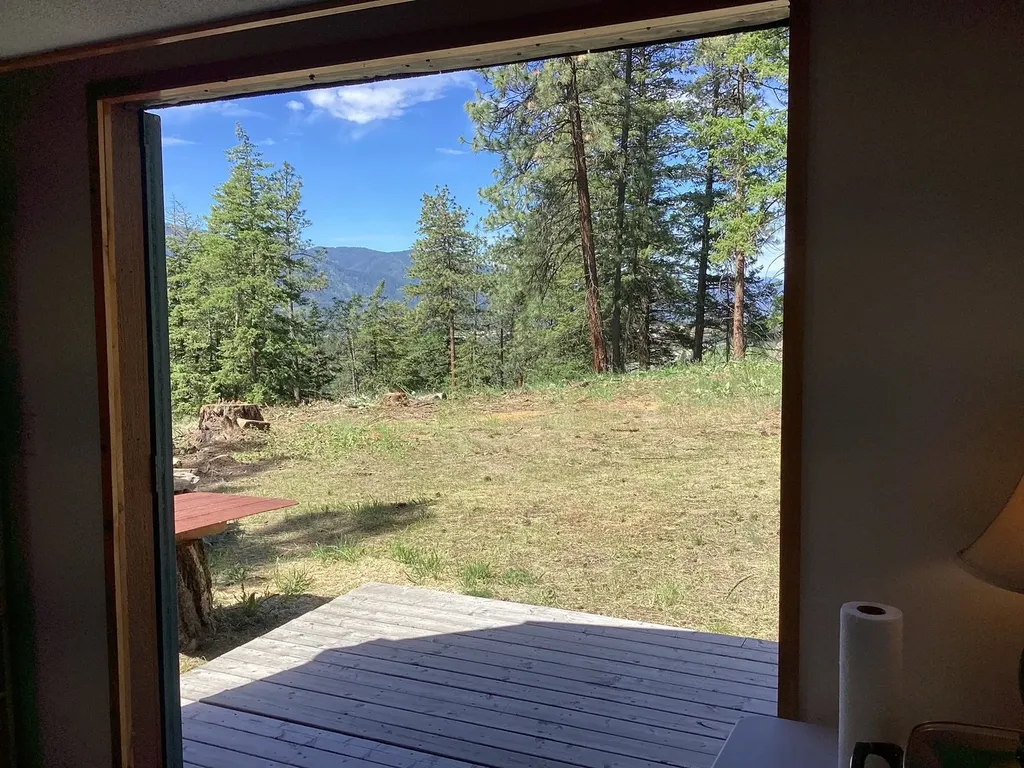 12 Trap Club Lane Thompson Falls MT 59873