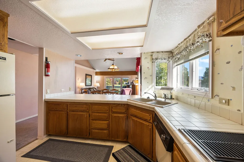 39 Golf Terrace Bigfork MT 59911