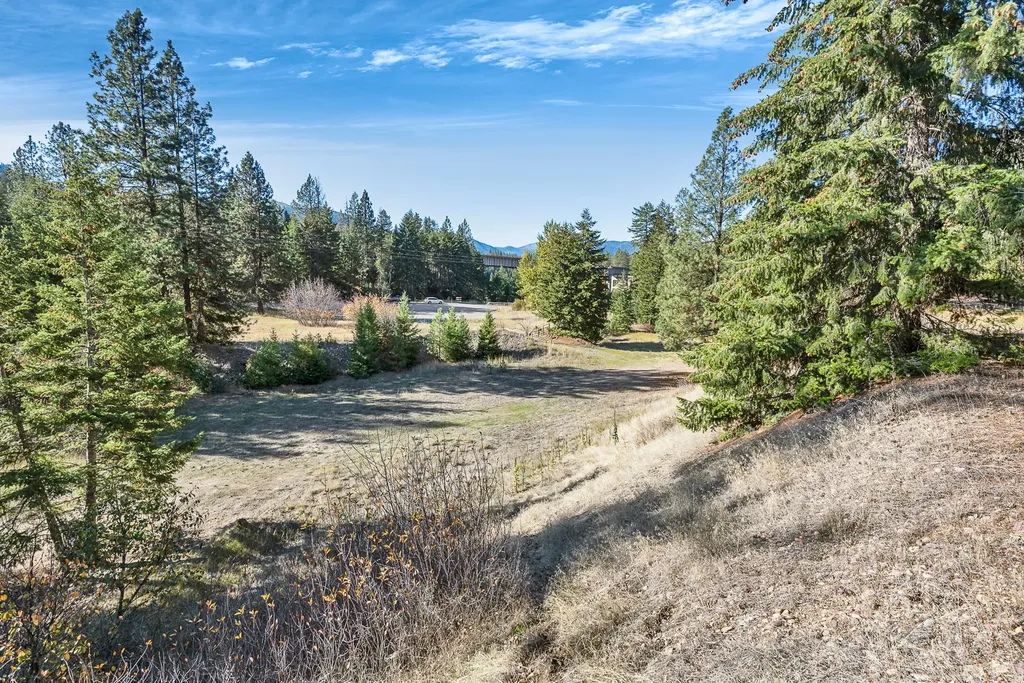 4016 Old Highway 10 W Alberton MT 59820