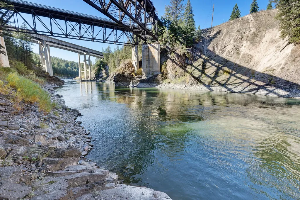 4016 Old Highway 10 W Alberton MT 59820