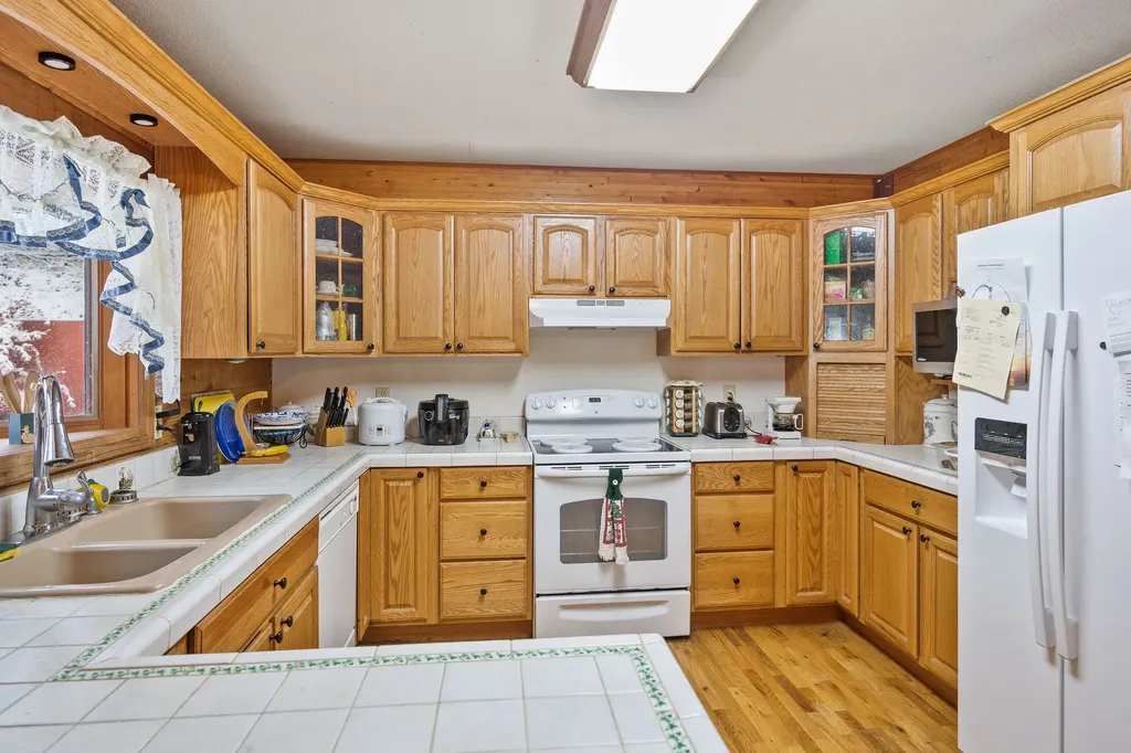 945 Truman Creek Road Kila MT 59920