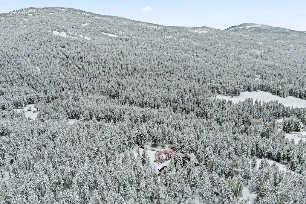 945 Truman Creek Road Kila MT 59920