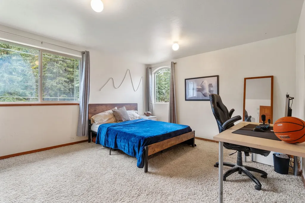 183 Middle View Trail S Columbia Falls MT 59912