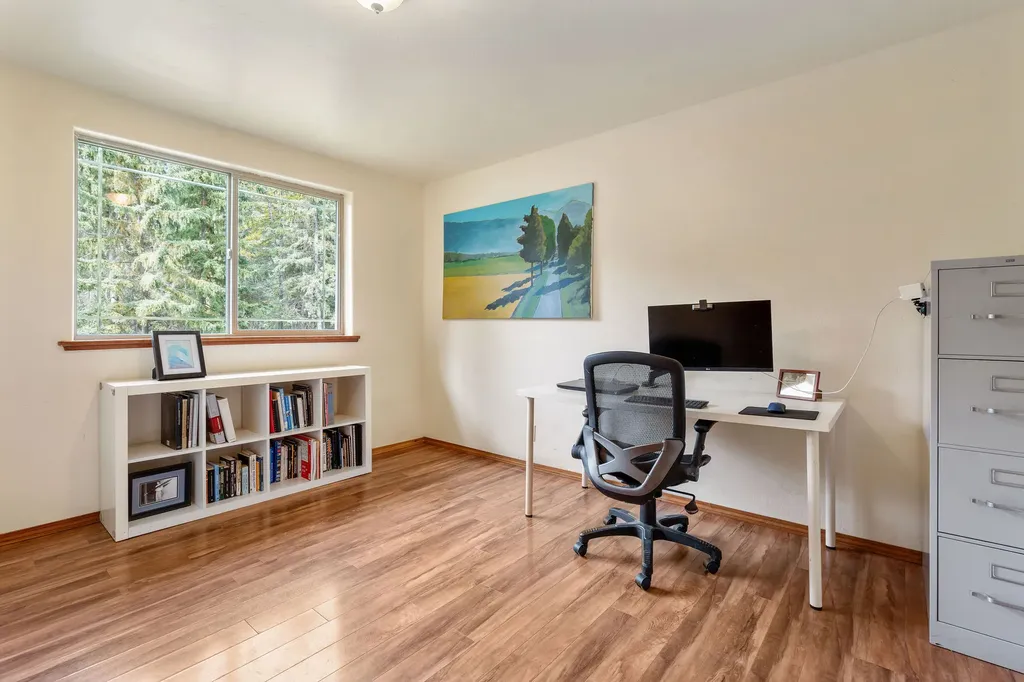 183 Middle View Trail S Columbia Falls MT 59912