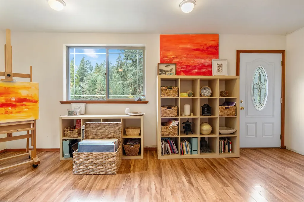 183 Middle View Trail S Columbia Falls MT 59912