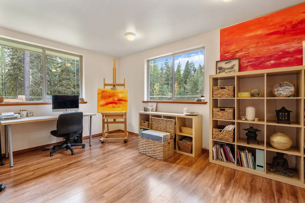 183 Middle View Trail S Columbia Falls MT 59912