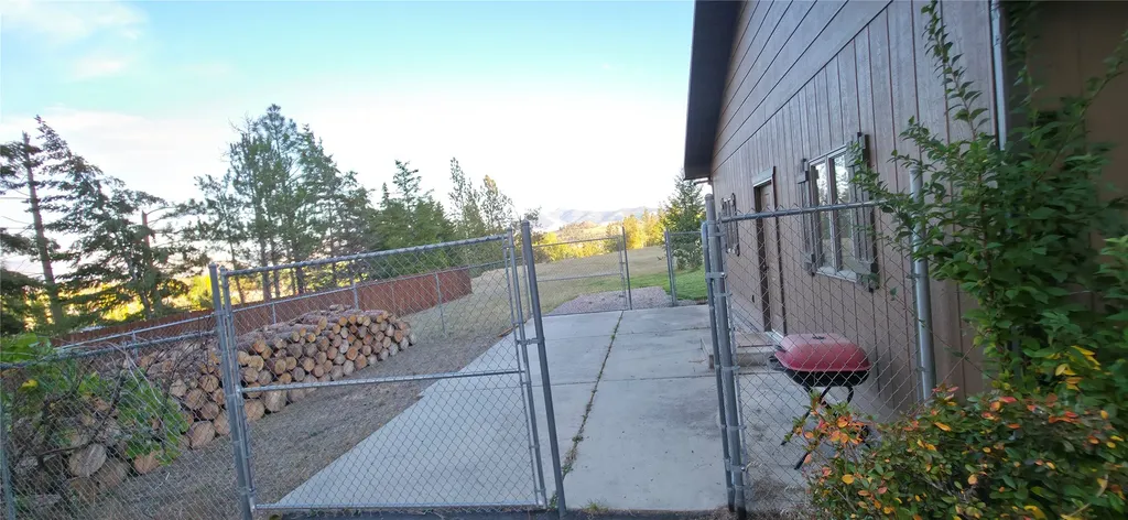 325 Big Flat Road Missoula MT 59804