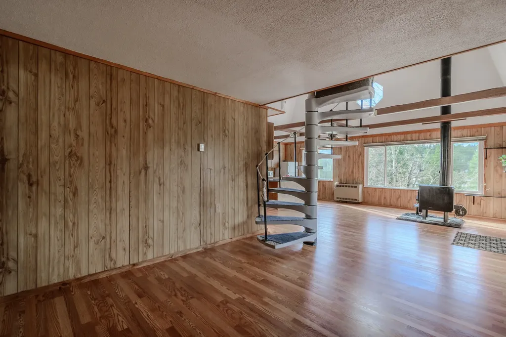 47 Dav Loop Road Monarch MT 59463