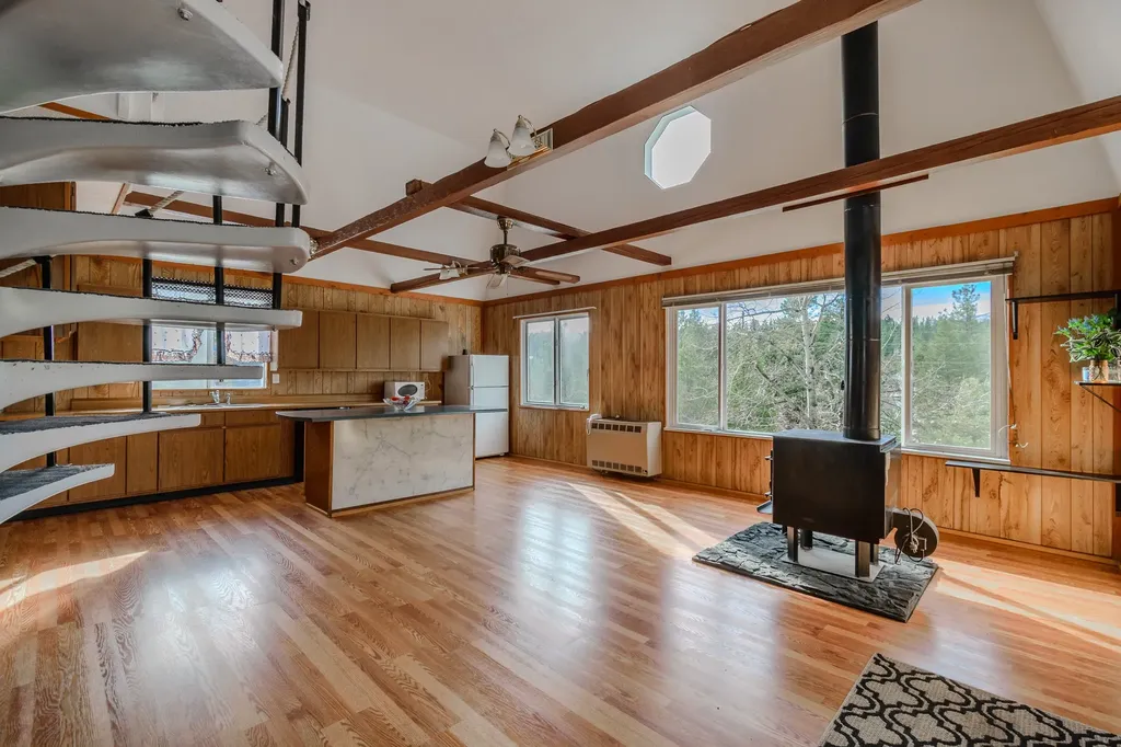 47 Dav Loop Road Monarch MT 59463