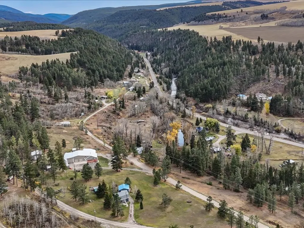47 Dav Loop Road Monarch MT 59463