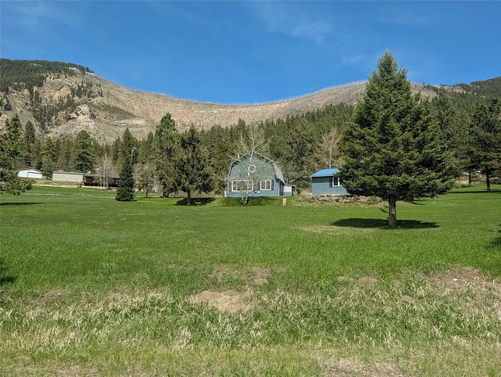 47 Dav Loop Road Monarch MT 59463
