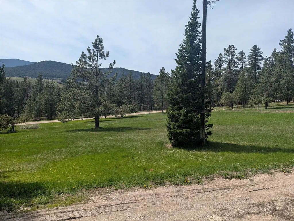47 Dav Loop Road Monarch MT 59463